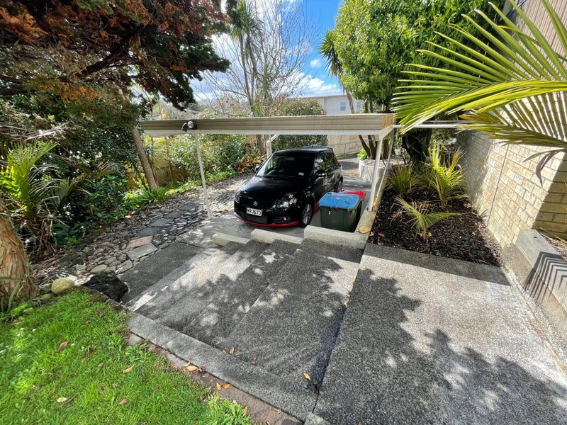 2/23 Sainsbury Road, Mount Albert, Auckland - Carousel 19
