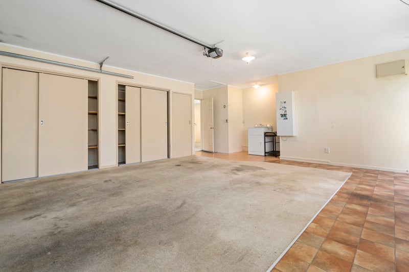 10 John Webb Drive, Glenview, Hamilton - Carousel 29