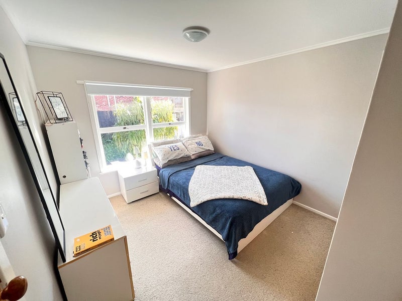 3/7 Sudan Avenue, Milford, Auckland - Carousel 2