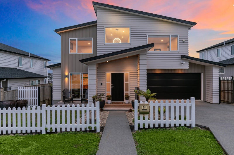26 Cassidy Drive, Orewa, Orewa - Carousel 1