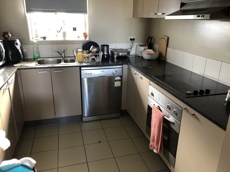 4B/20 Morning Star Place, St Lukes, Auckland - Carousel 2