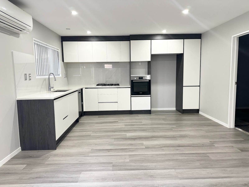 75 Marendellas Drive, Bucklands Beach, Auckland - Carousel 2