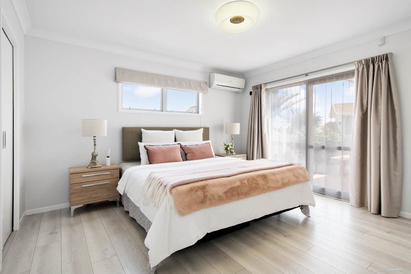 10 Mission View Drive, Northpark, Auckland - Carousel 1