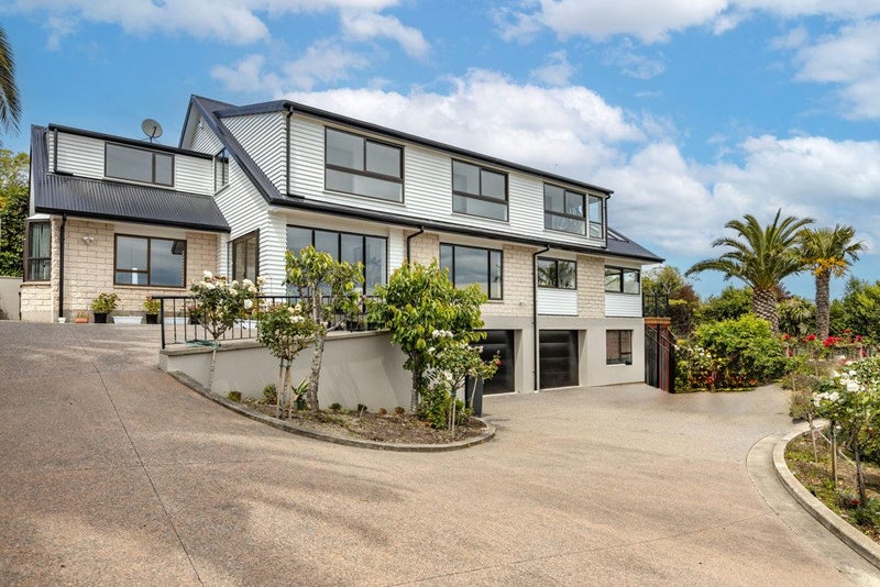 90 Penruddock Rise, Westmorland, Christchurch - Carousel 2
