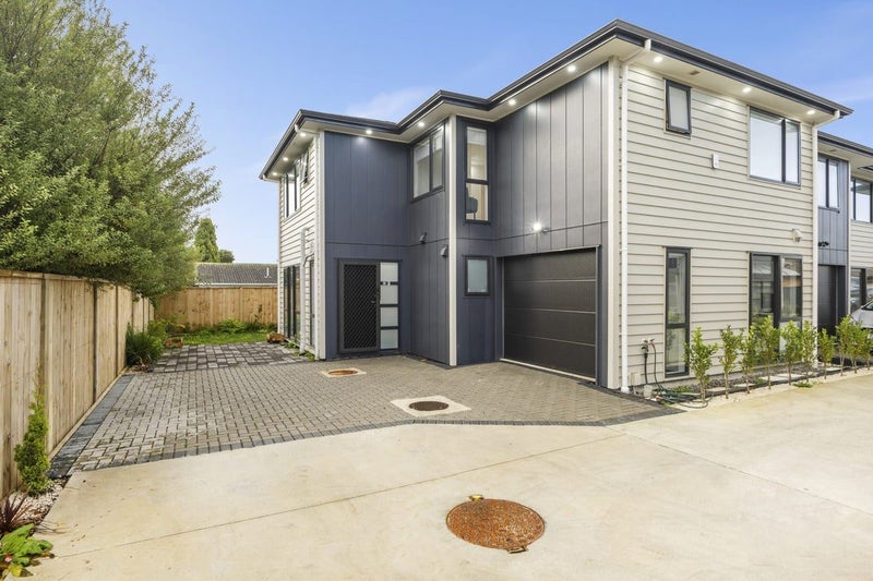 43F Beach Road, Pahurehure, Papakura - Carousel 1