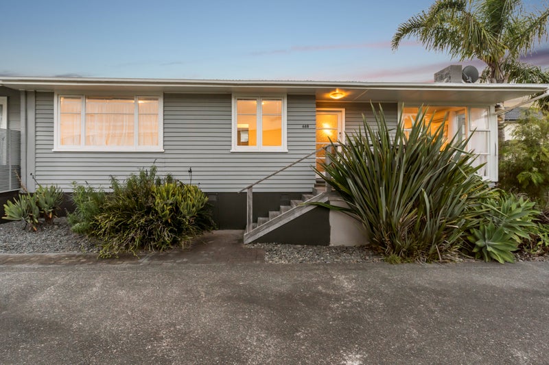 68B Commodore Drive, Lynfield, Auckland - Carousel 1