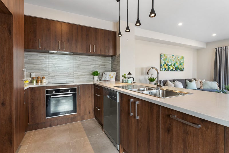 39A Kahui Parade, Karaka, Papakura - Carousel 2