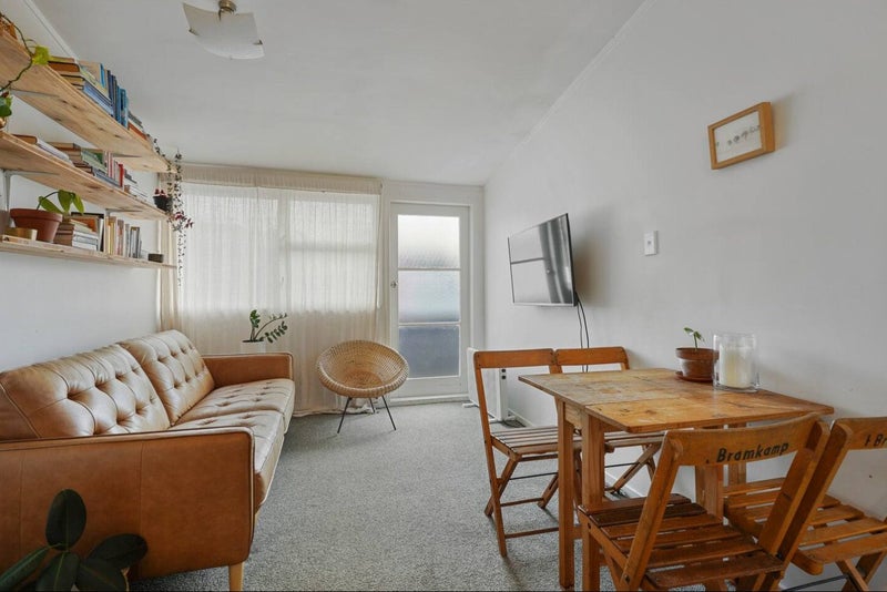 8/11 Don Croot Street, Western Springs, Auckland - Carousel 1