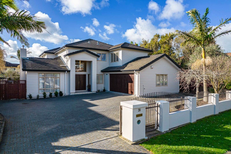 20 Point View Drive, East Tamaki Heights, Auckland - Carousel 1