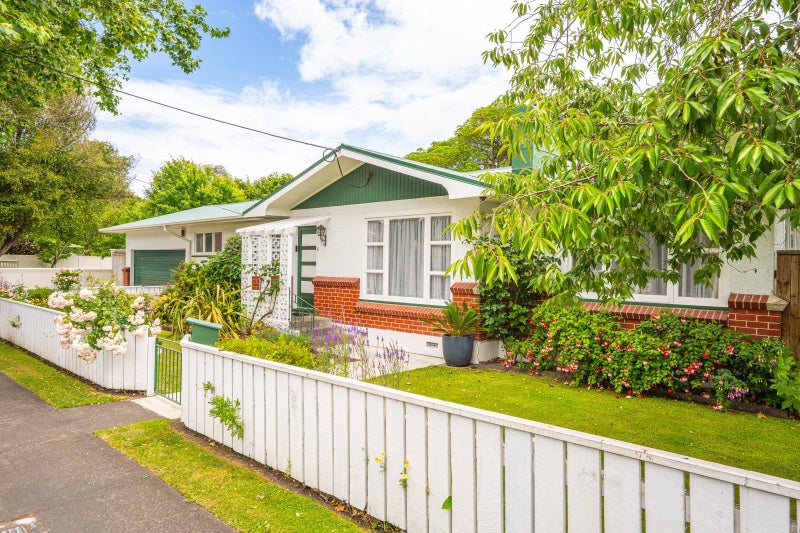 134 Heads Road, Gonville, Whanganui - Carousel 1