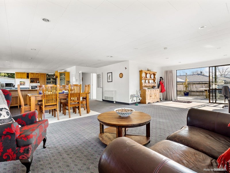 67 Frederick Street, Carterton - Carousel 2