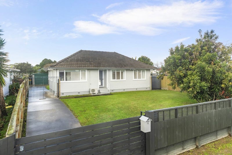 52 Tyrone Street, Otara, Auckland - Carousel 1