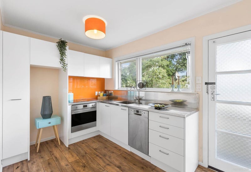 987 Dairy Flat Highway, Albany - Carousel 2