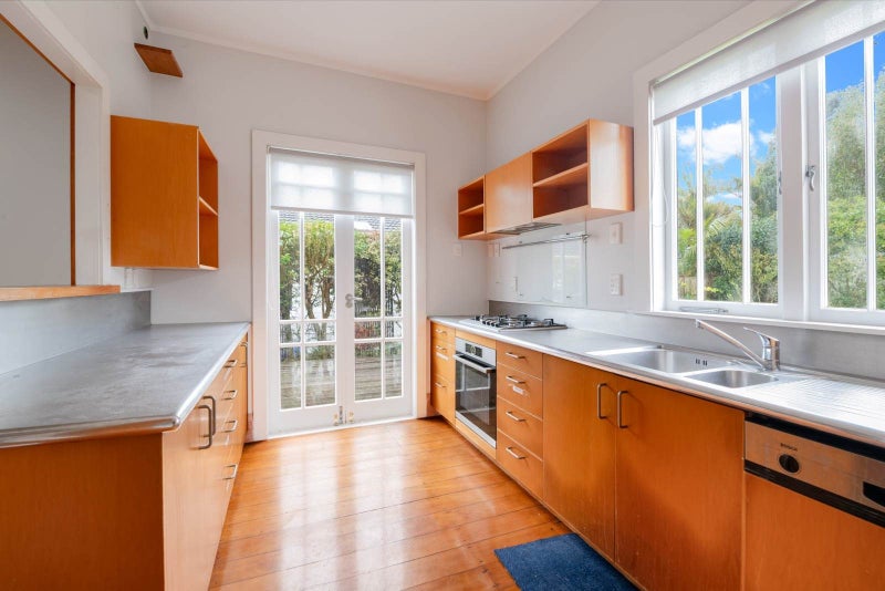 54 Beresford Street, Bayswater, Auckland - Carousel 2