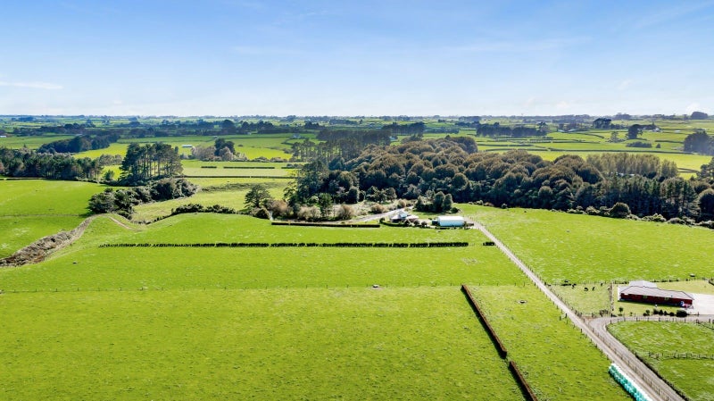 89A Cornwall Road, Hawera - Carousel 1