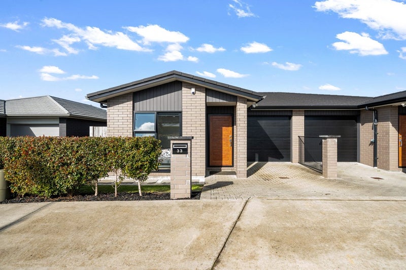 33 Taikaranga Street, Pukekohe, Auckland - Carousel 1