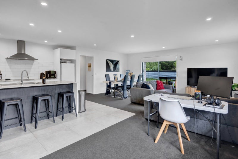 27E Achilles Street, Stratford - Carousel 2