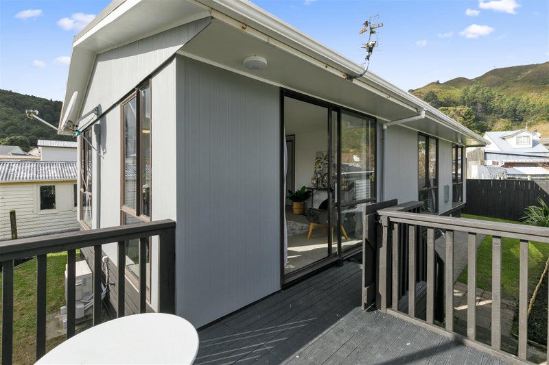 2/101 Wilkie Crescent, Naenae, Lower Hutt - Carousel 1
