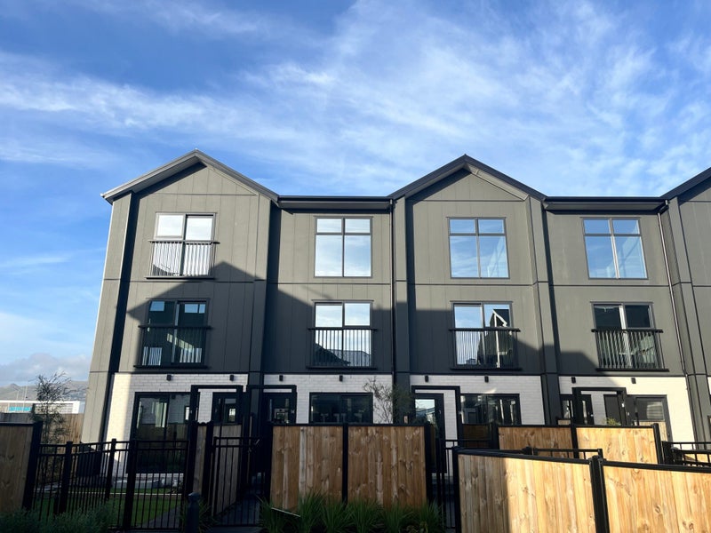 6/14 Wilmer Street, Christchurch Central, Christchurch - Carousel 1