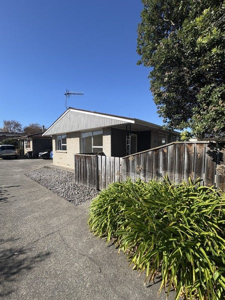 1/606 Heretaunga Street East, Parkvale, Hastings - Carousel 1