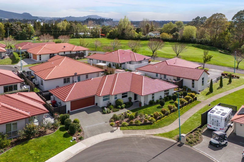 19 Turnberry Close, Katikati - Carousel 19