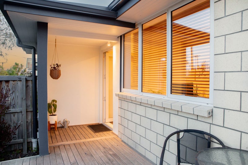 121 Caledonian Road, St Albans, Christchurch - Carousel 2