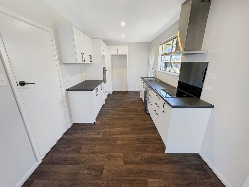 1/116 Rossall Street, Merivale, Christchurch - Carousel 2