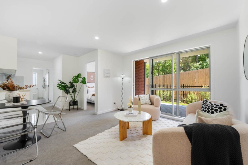 101/3 Potiki Place, Glen Innes, Auckland - Carousel 1