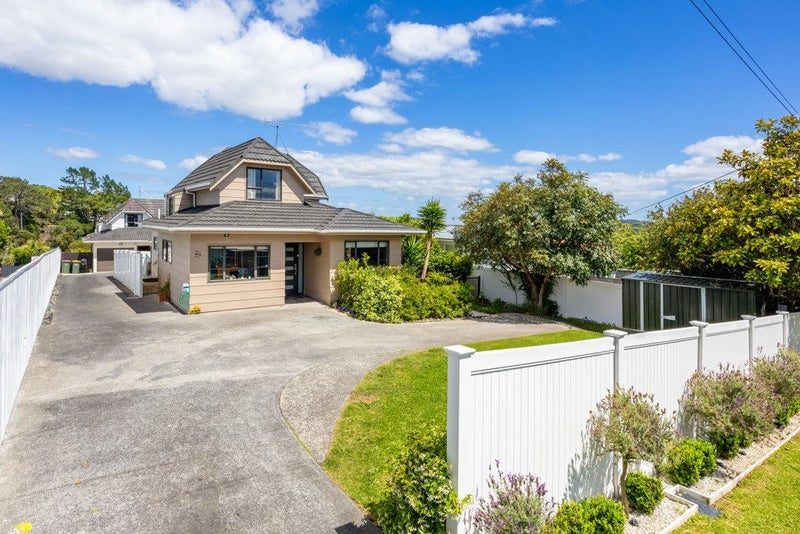 2/84 Verbena Road, Birkdale, Auckland - Carousel 2