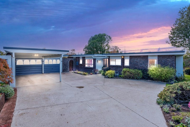 94 Glenmore Road, Sunnyhills, Auckland - Carousel 1