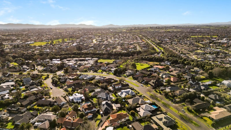 58 Harrowfield Drive, Harrowfield, Hamilton - Carousel 19