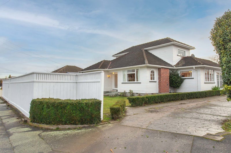 50 Aorangi Road, Bryndwr, Christchurch - Carousel 1