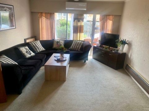 2/13 Hoteo Avenue, Papatoetoe, Auckland - Carousel 1