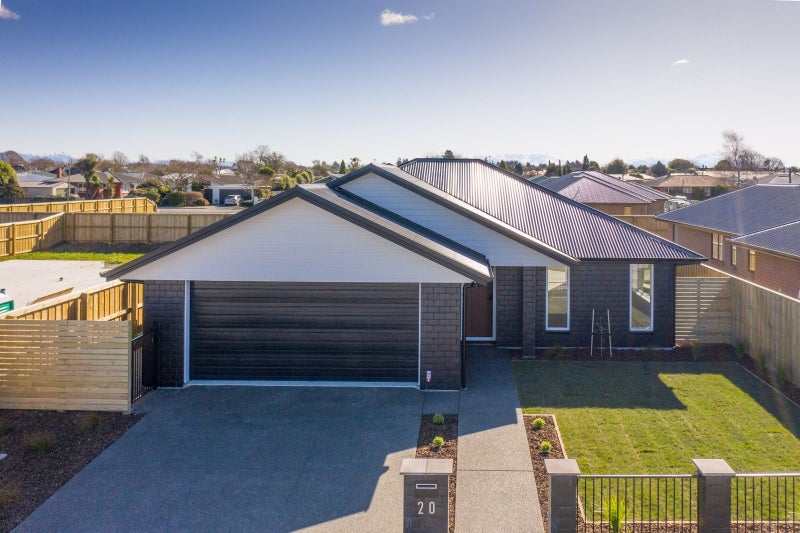 20 Strowan Avenue, Elgin, Ashburton - Carousel 1