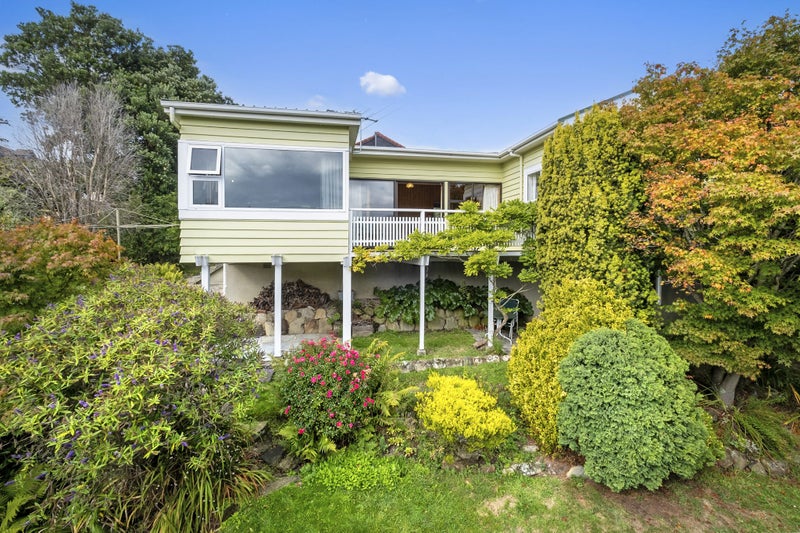 43 Signal Hill Road, Opoho, Dunedin - Carousel 1