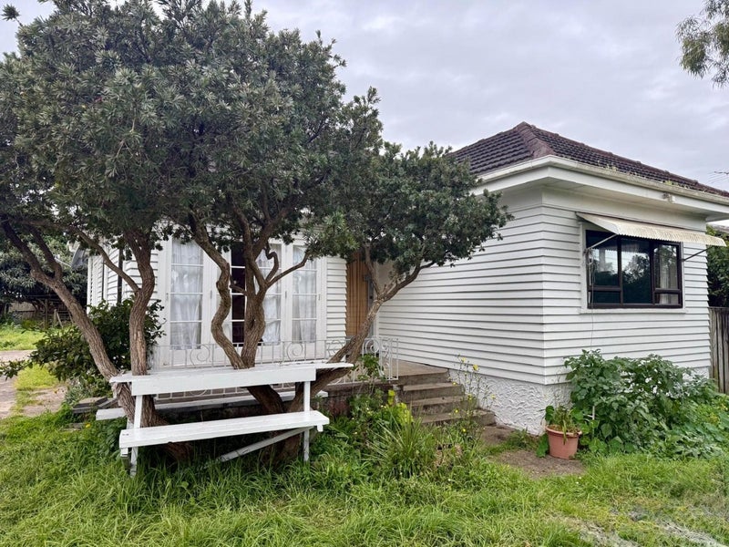 5 Thomas Road, Mangere, Auckland - Carousel 1