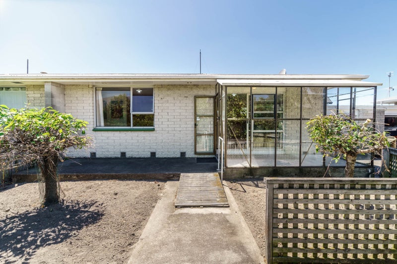 2/9 Maxwell Street, Riccarton, Christchurch - Carousel 1