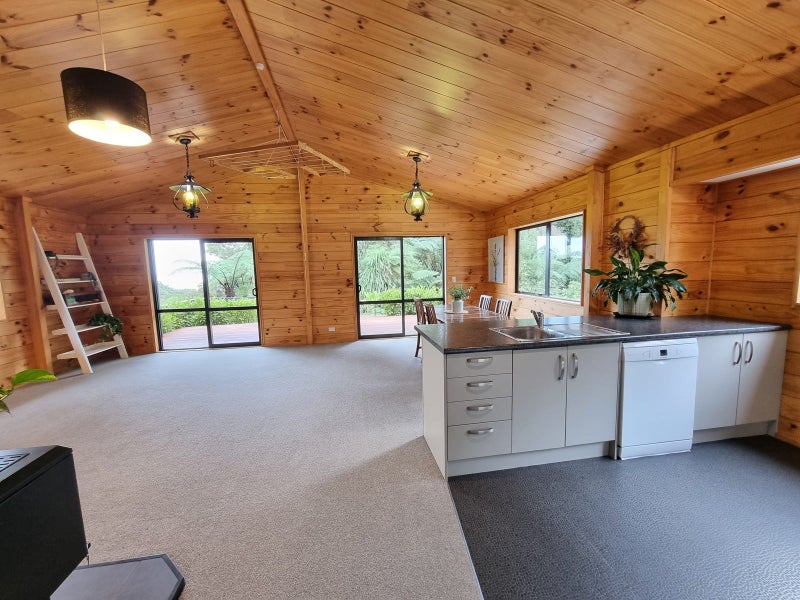 43C Stuart And Chapman Drive, Karoro, Greymouth - Carousel 2