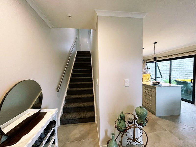 18 Cogar Terrace, Chartwell, Hamilton - Carousel 2