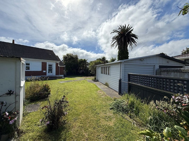 3/79 Hall Crescent, Epuni, Lower Hutt - Carousel 11