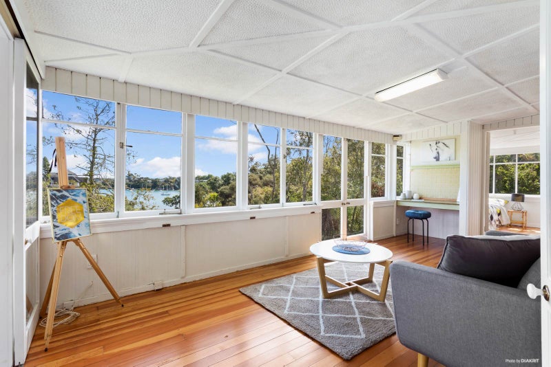 11 Rahui Road, Greenhithe, Auckland - Carousel 2