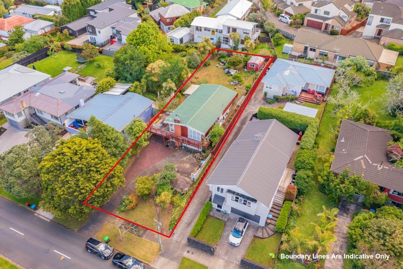 14 Mount Taylor Drive, Glendowie, Auckland - Carousel 1