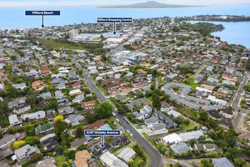 2/47 Wolsley Avenue, Milford, Auckland - Carousel 25
