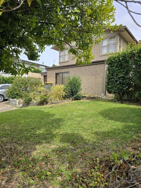 25 Ranui Street, Dinsdale, Hamilton - Carousel 2