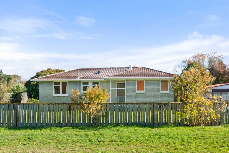 1 Balmoral Street, Culverden, Culverden - Carousel 19
