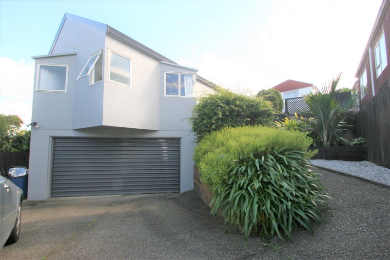 2/9 Arirang Rise, Pinehill, Auckland - Carousel 1