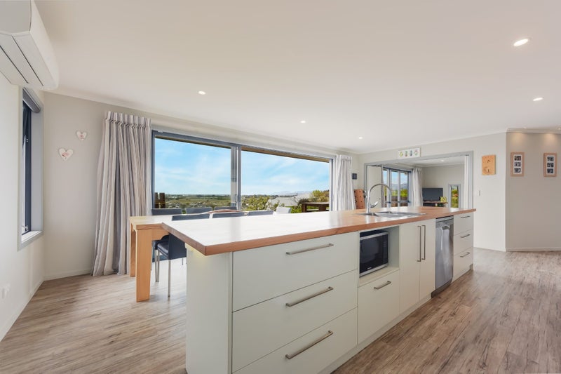 20C Katania HTS, Brightwater, TASMAN DISTRICT - Carousel 1