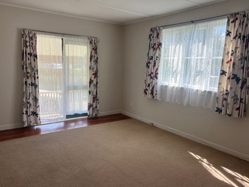 14 Fields Road, Manurewa, Auckland - Carousel 2