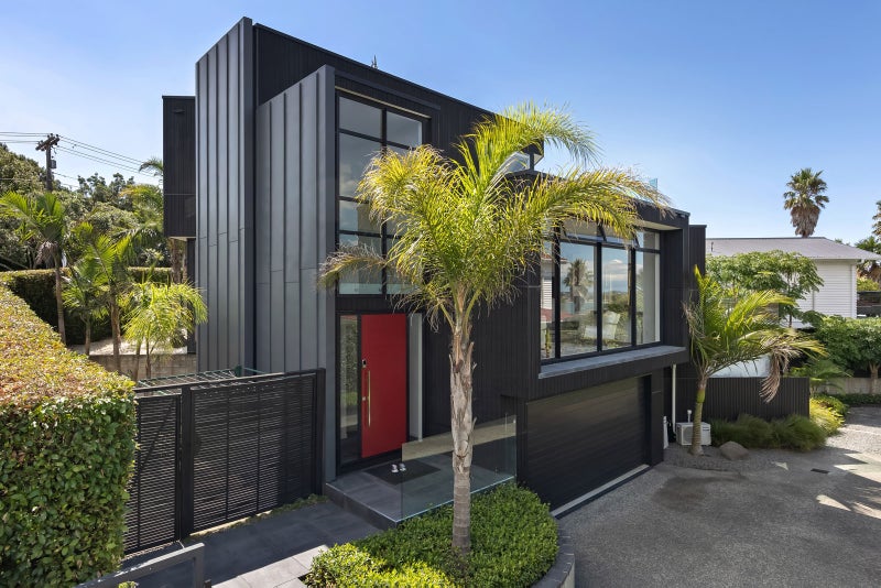 1 California Place, Glendowie, Auckland - Carousel 1