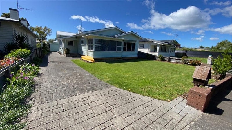 7 Roach Street, Marewa, Napier - Carousel 1
